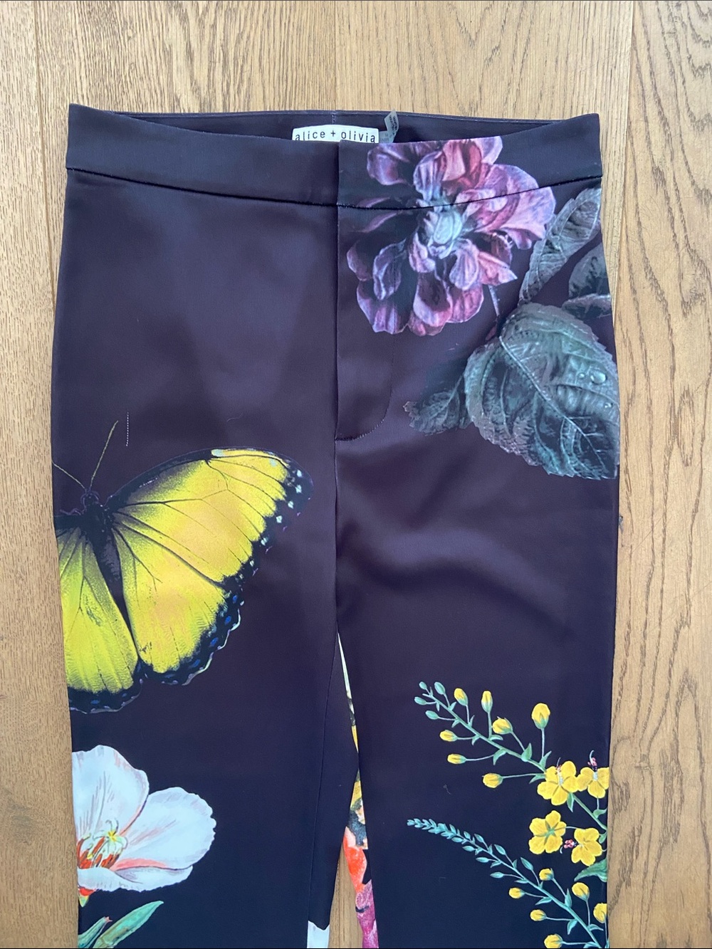 Alice + Olivia Ronnie High Rise Trouser - Picture 7 of 12
